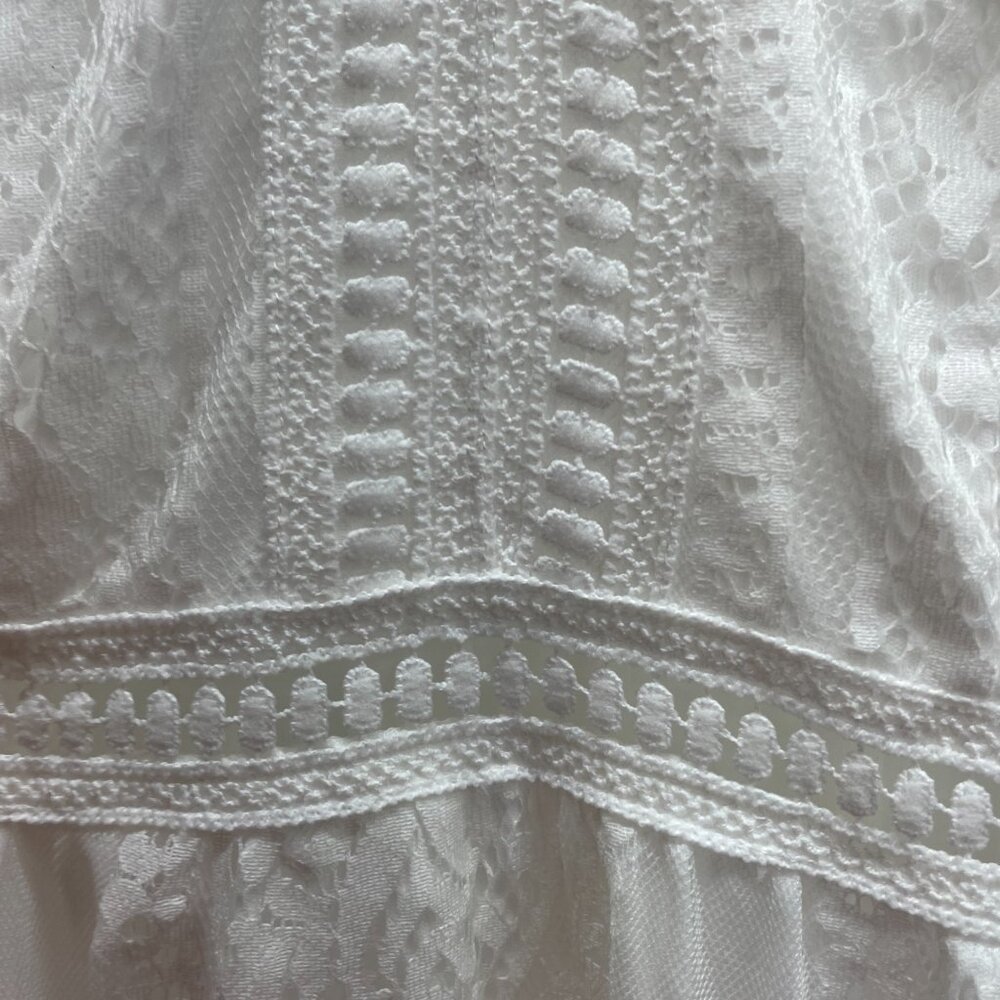 NWT Bloomchic Dress White Lace Midi Dress Size Medium 10 - Picture 8 of 11